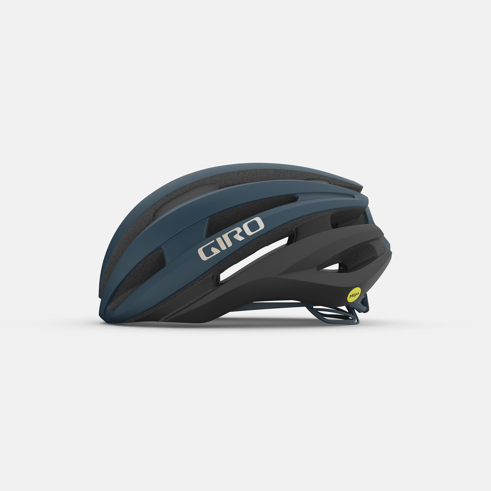 Giro synthe store mips helmet medium