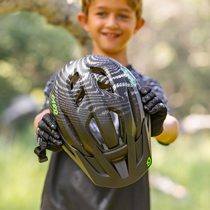 Fixture MIPS II Youth Helmet – Giro Sport Design